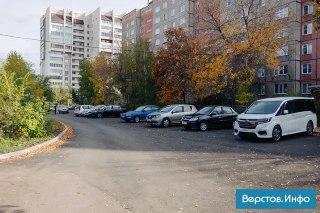 Магнитогорск: Более тысячи протоколов за парковку на детских площадках